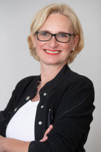 Mag. Roswitha Kikowsky Mag. Roswitha Kikowsky